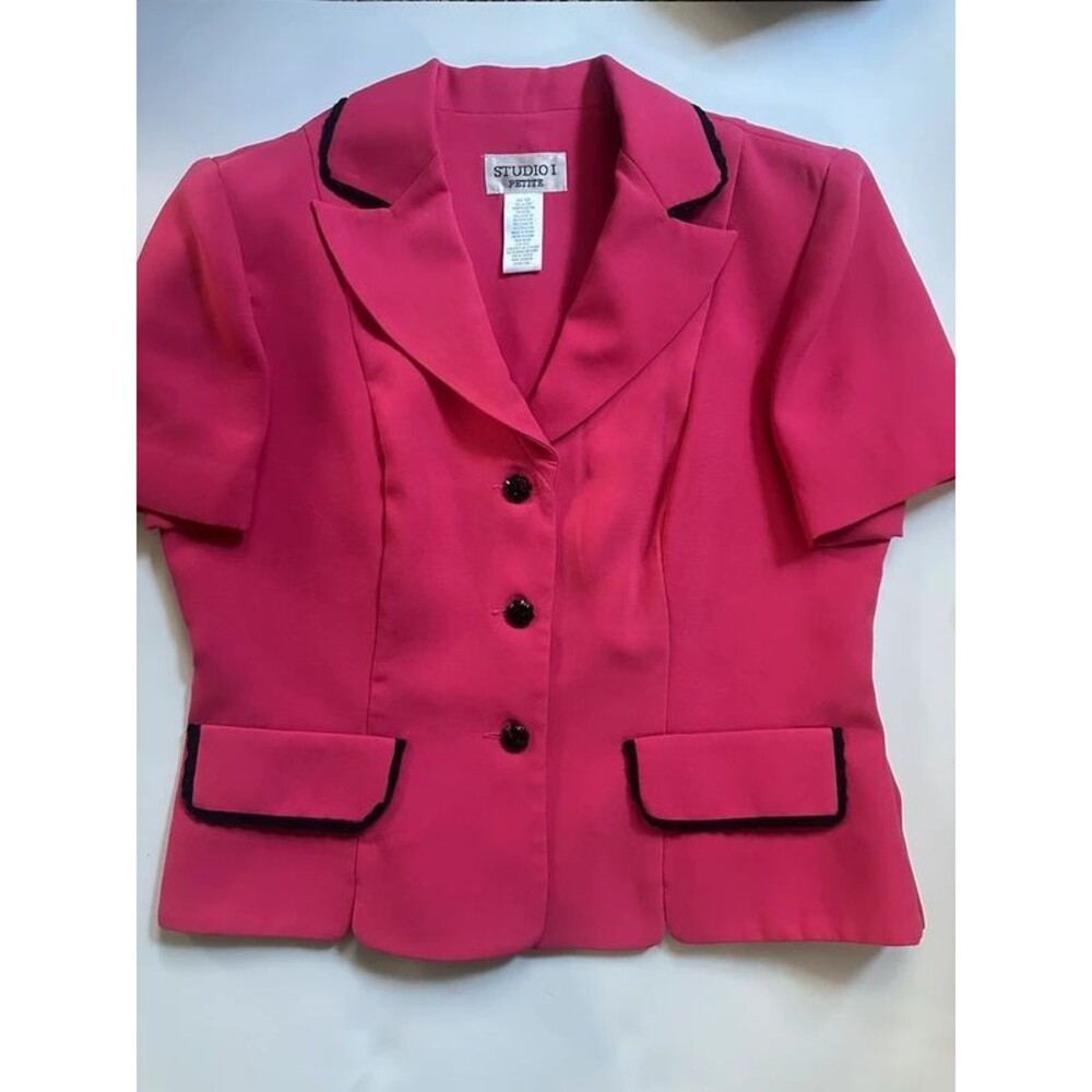 Hot pink 10p Studio l Petite 90’s vintage inspired Blazer with black lace trim